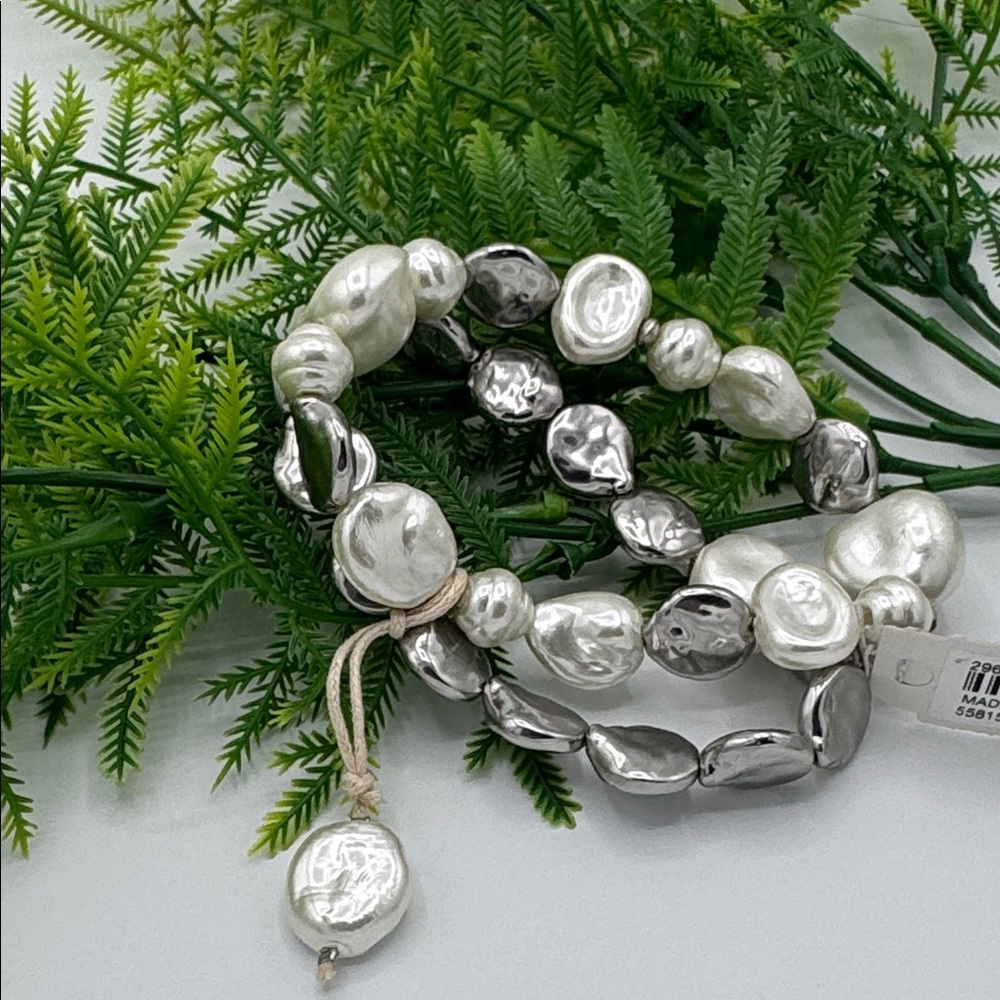 J. Jill Silver & Ivory Beaded Stretch Bracelet Set Faux Pearl  (BR1313/3) - Picture 4 of 7